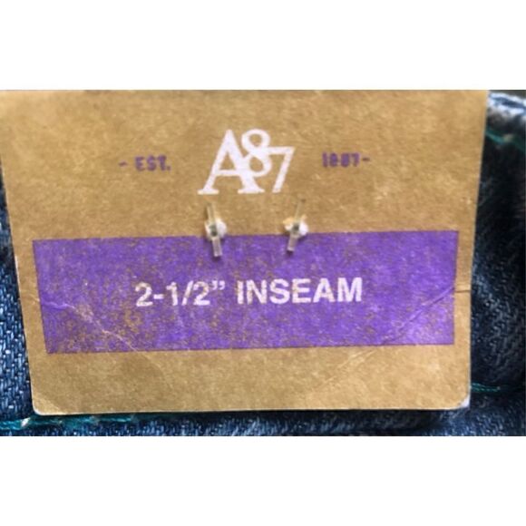 Aeropostale Shorty High Rise Jean Shorts Size 00 - Picture 3 of 4